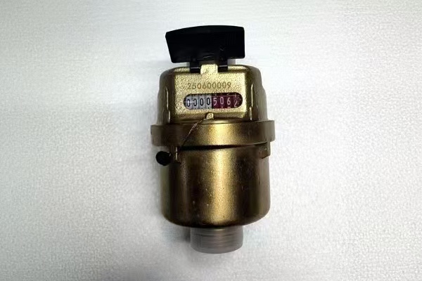 “嗡嗡”聲從哪里來？解析容積式水表運行異響的原因與處理方法